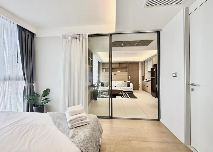 Circle 31 #1br