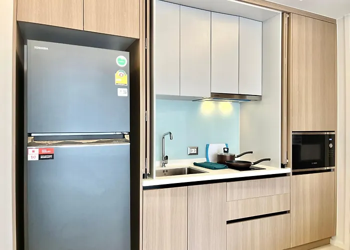 Circle 31 #1br *
