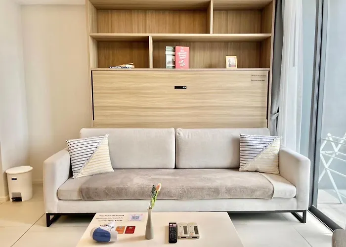 Circle 31 #1br *