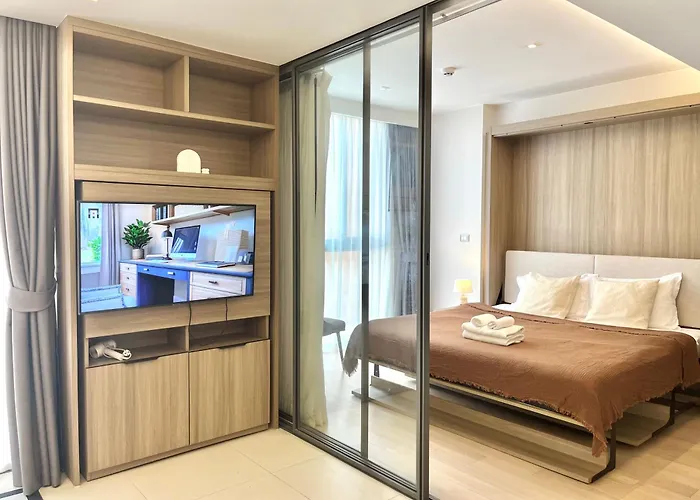 Circle 31 #1br *